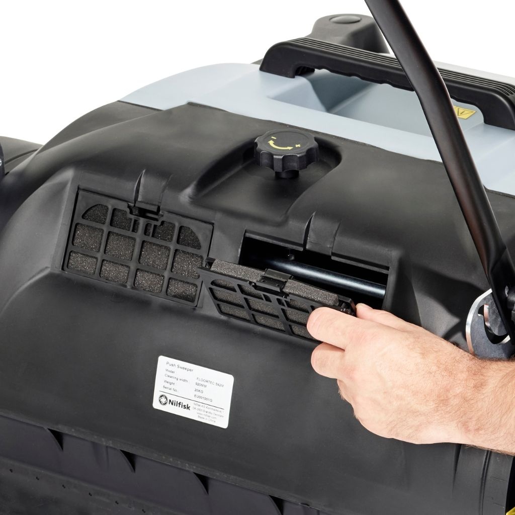 Nilfisk SW250 Manual Sweeper