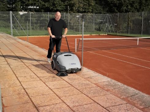 Nilfisk SW750 Battery Powered Sweeper
