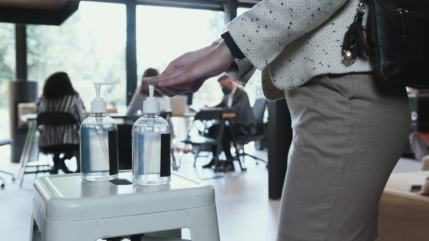 How to Set Up an Effective Hygiene Station in Your Workplace